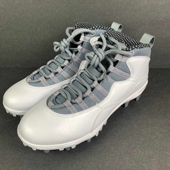 Athletic_Shoes